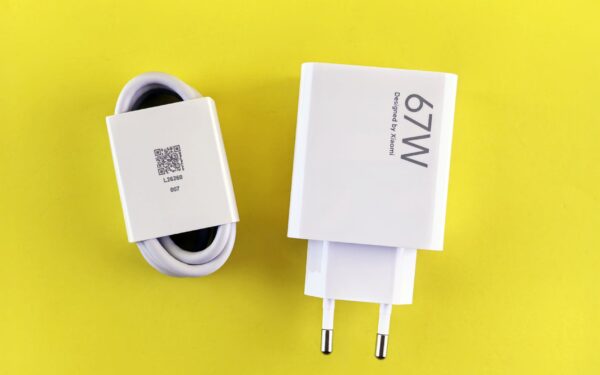 Fast charging on smartphones explained: how to get speed without killing your battery