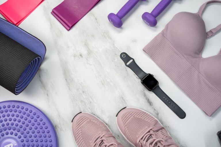 Smartwatch fitness tracker