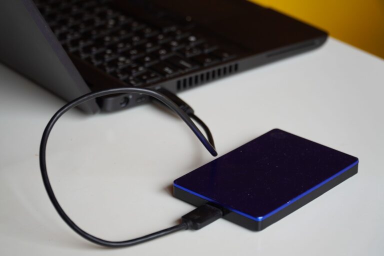 Chromebook ports microsd