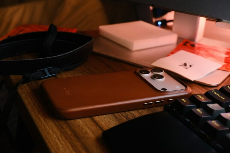 Wireless earbuds charging