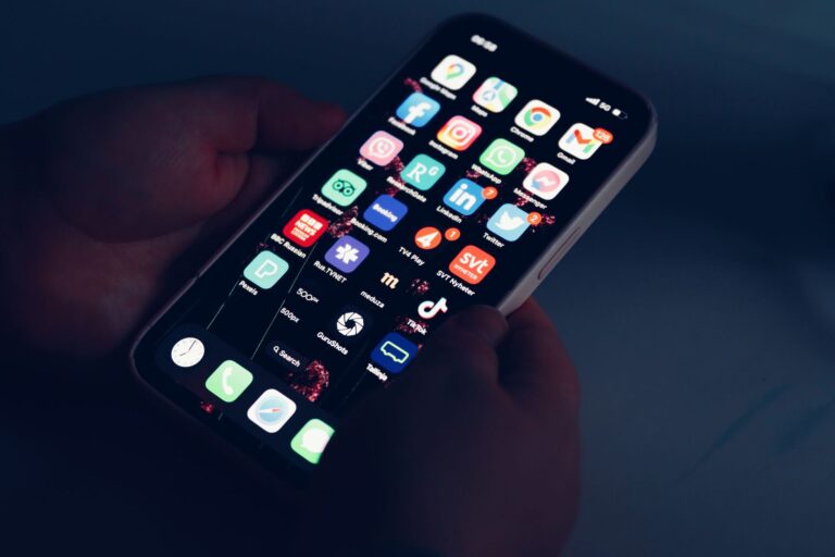 Smartphone oled display