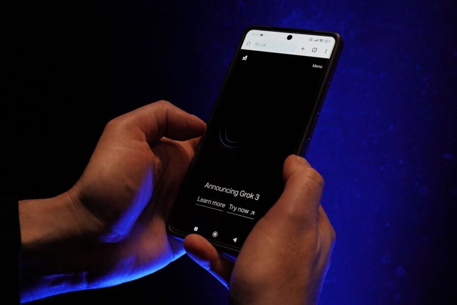Smartphone oled display