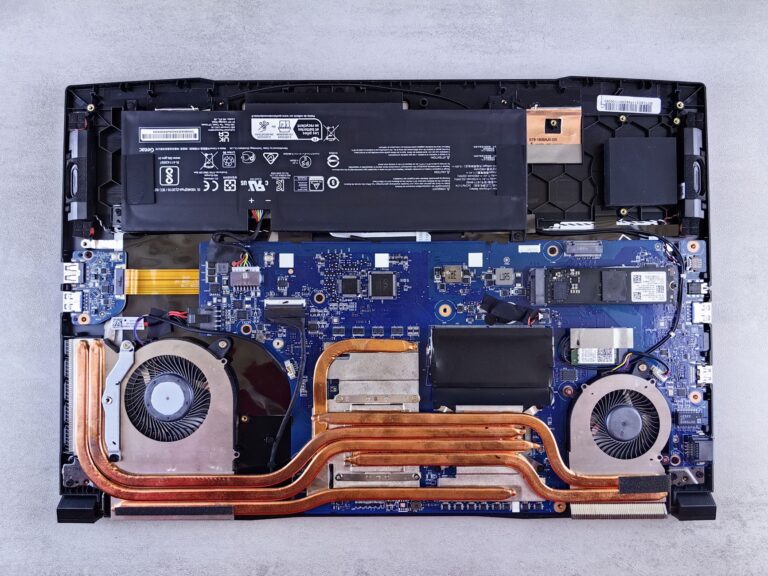Laptop cooling vents
