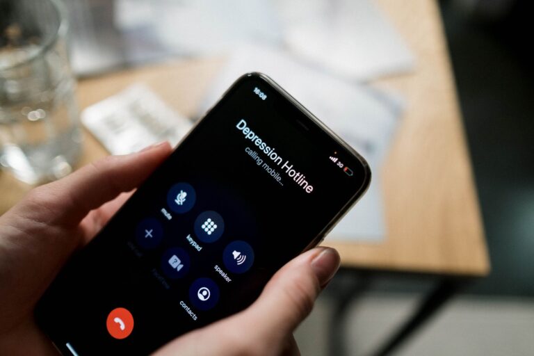 Smartphone call screen