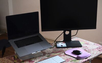 Portable monitor buying guide for work, travel and gaming