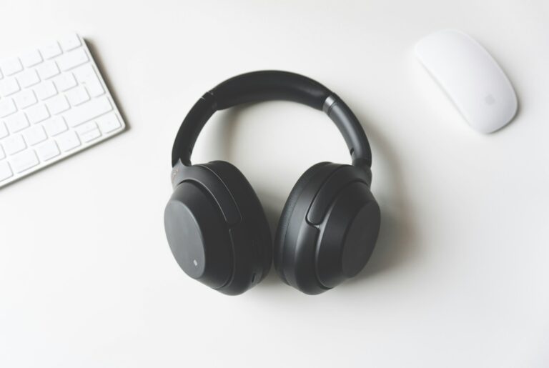 Headphones earbuds desk