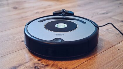Robot vacuum cleaner buying guide for low-maintenance home cleaning