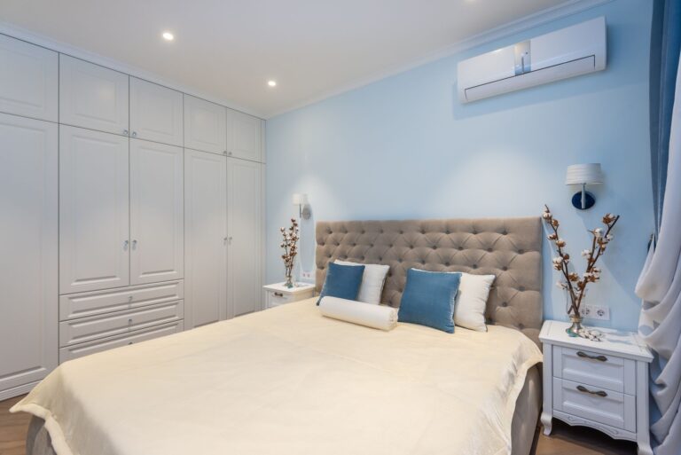 Air purifier bedroom