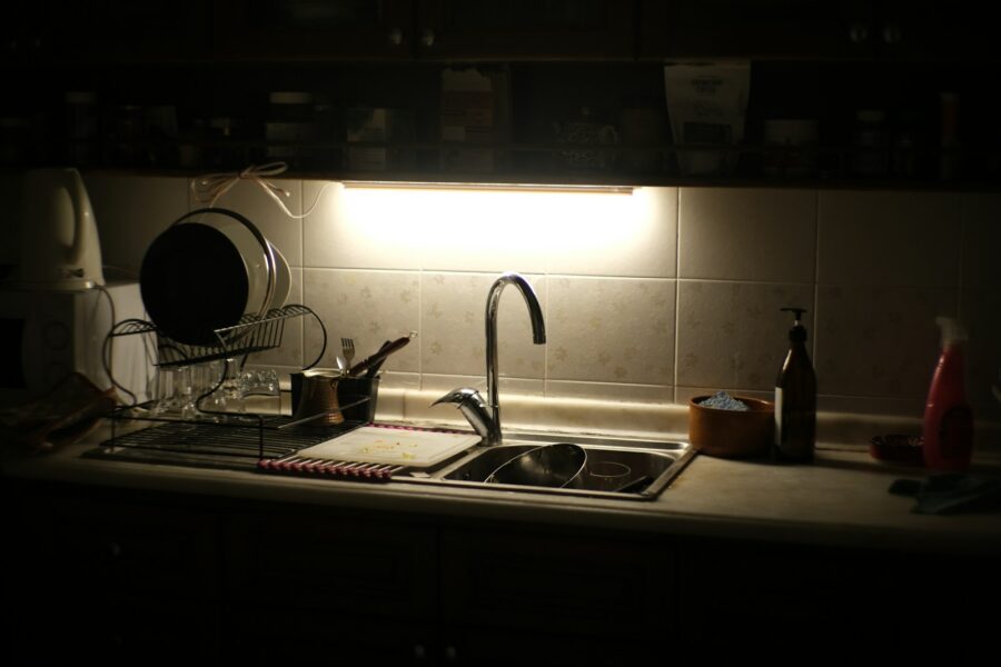 Smart kitchen led
