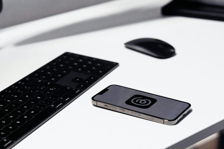 Usb-c hub monitor