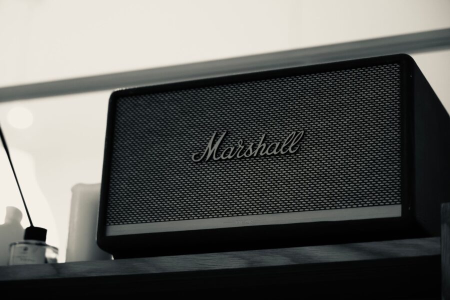 Wireless speaker shelf